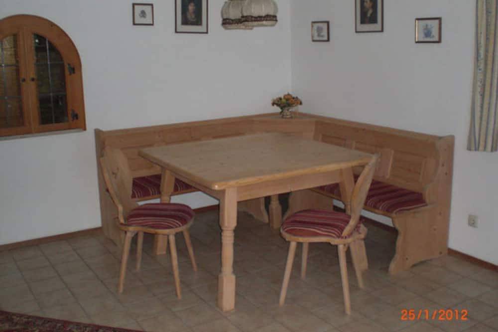 Ferienwohnung 3  72 qm - Familien-Bauernhof-Berghammer in Sonnenmoos, Rottach-Egern