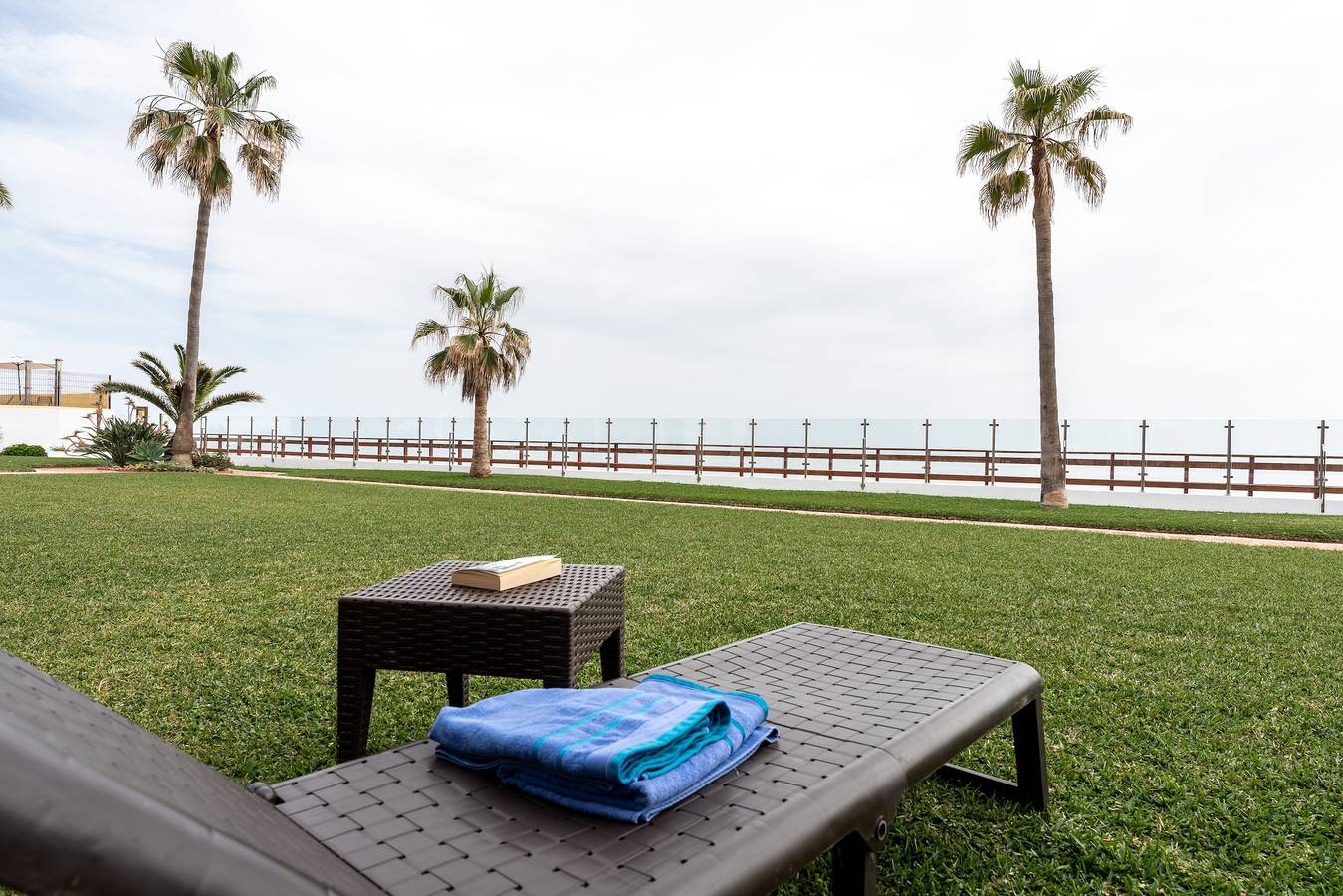 Haus am Strand - Voller Meerblick - Dona Lola Beach Resort - Marbella - Mijas in Sitio de Calahonda, Mijas