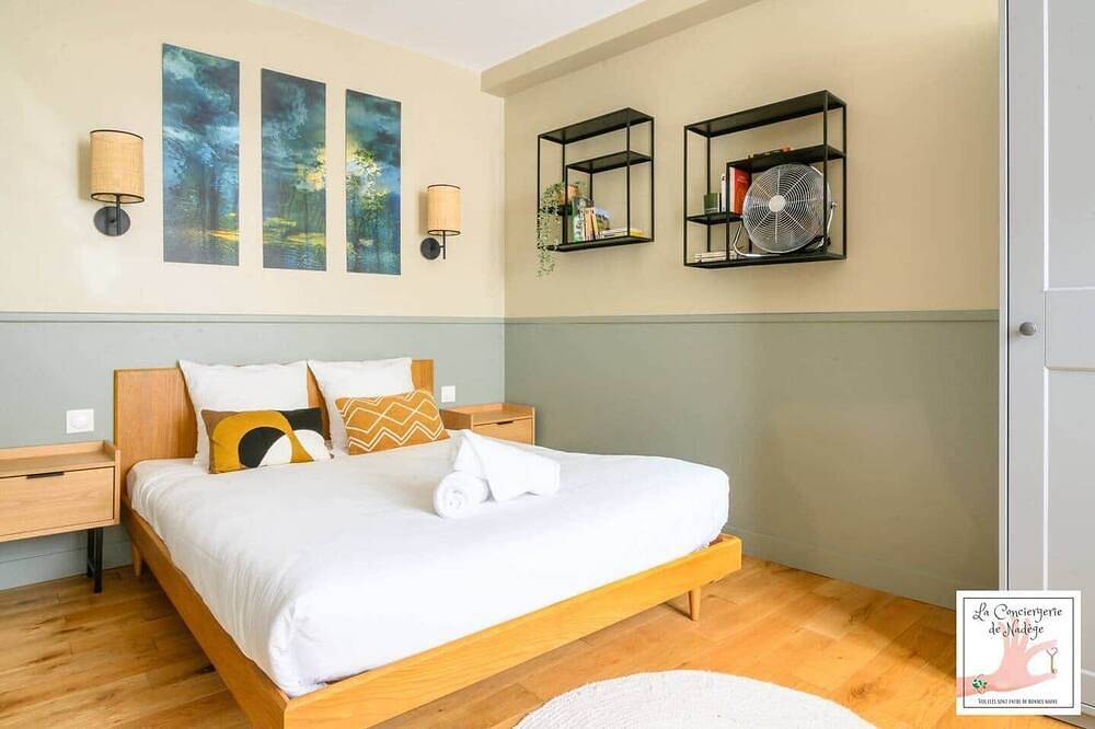 Entire apartment, Le Coeur de Milly, downtown in Milly-la-Forêt, Parc naturel régional du Gâtinais français