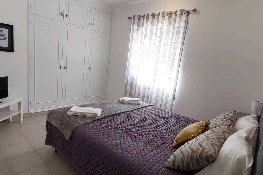 Geheel appartement, Apartamento Delfino T2 R/C in Praia do Farol, Vila Nova de Milfontes