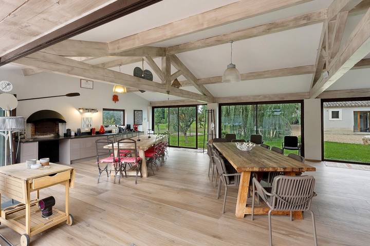 Casa de vacaciones «Bastide Neuve en Provence» con piscina privada, terraza y Wi-Fi in Caumont-sur-Durance, Vaucluse