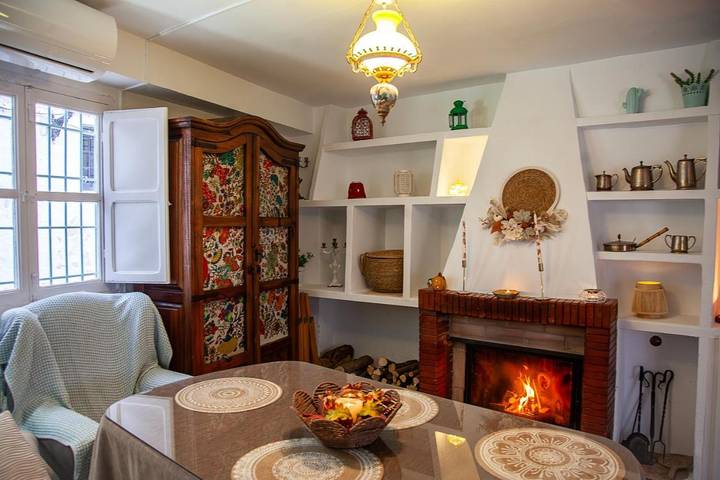 Casa rural para 6 personas, con vistas y terraza - 1