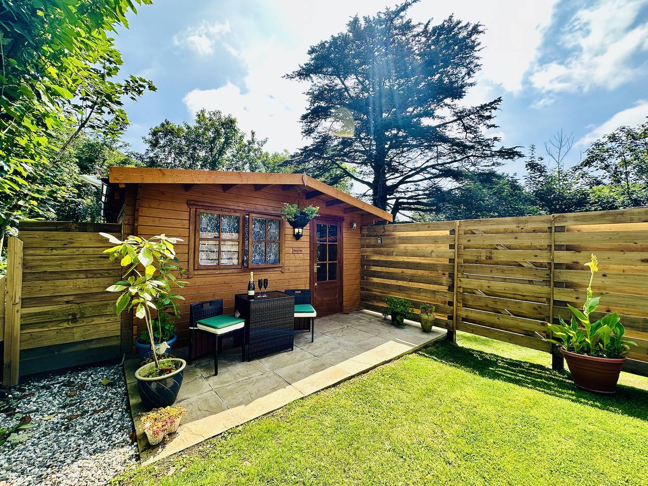 Harvey's Lodge in Cornwall