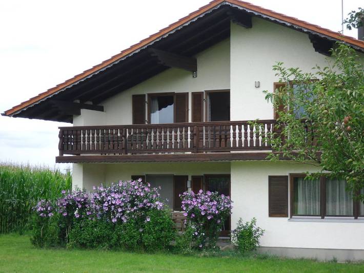 Ferienhaus in Pocking mit Schwimmbecken in Pocking, Bayerische Golf und Thermenland