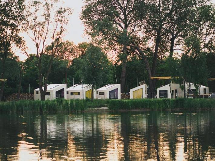 Ferienwohnung für 4 Personen, mit Terrasse und Garten sowie Pool und Sauna