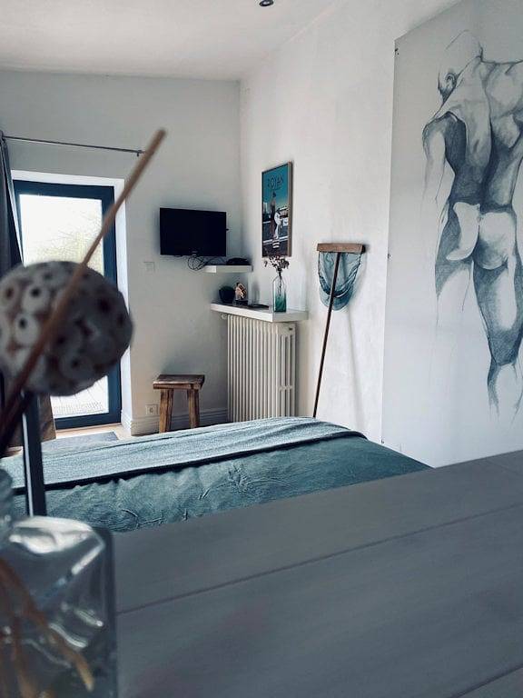 Ô Chambre d'hôtes - Chambre Pontaillac in Le Gua, Côte de Beauté