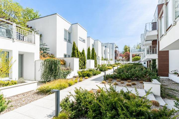 Apartament wakacyjny dla 4 osób, z ogród i widok w Orłowo