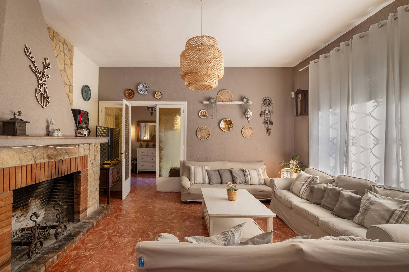 Ferienhaus 'Tordera Village' mit Bergblick, privatem Pool und Wlan in Tordera, Costa del Maresme