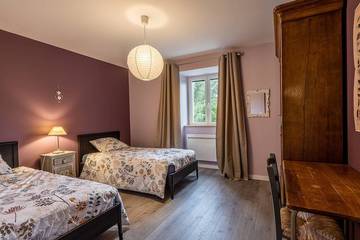 Chalet pour 8 Personnes dans Lizine, Doubs, Photo 4