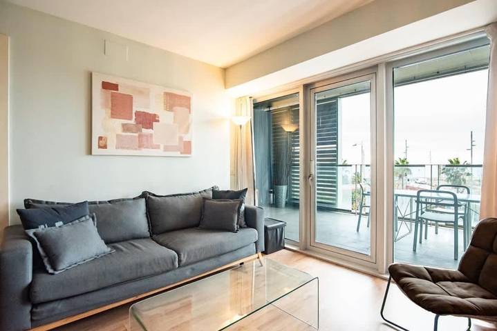 Ferienhaus für 6 Personen, mit Terrasse und Garten, mit Haustier in Barcelona