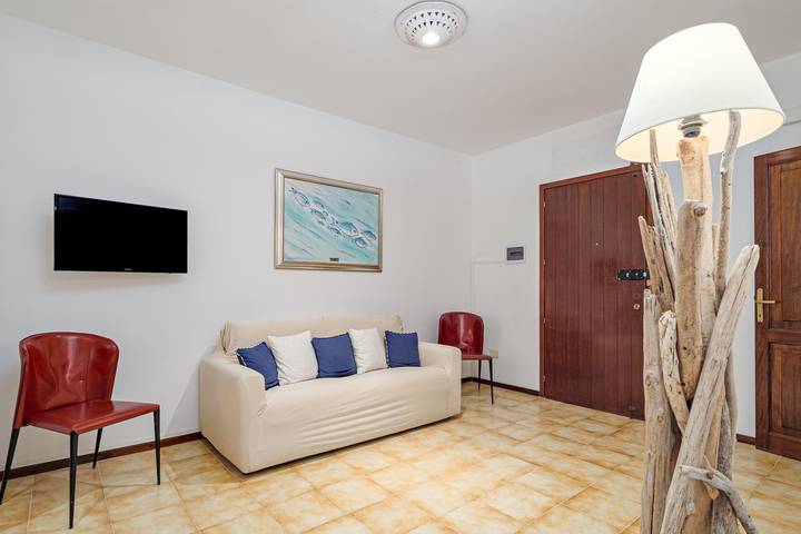 Ferienwohnung für 4 Personen, mit Balkon in Olbia - 2