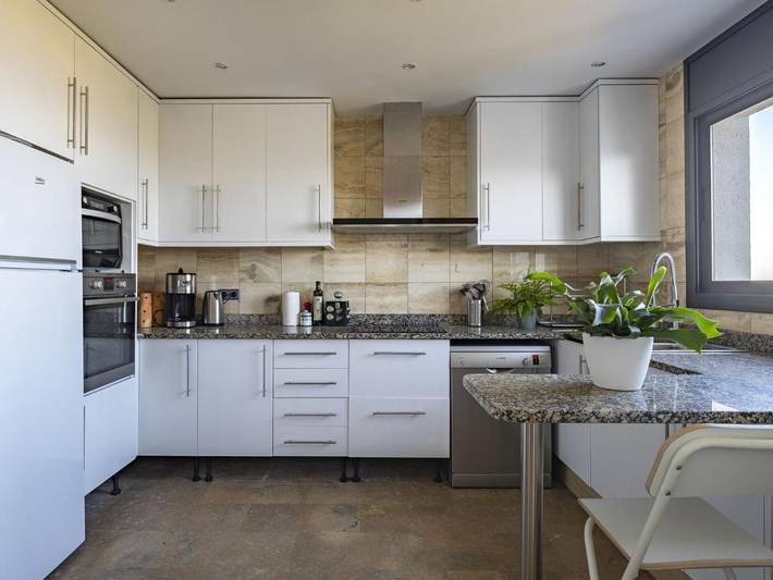 Villa pour 6 personnes, avec terrasse et piscine, animaux acceptés à Platja d'Aro - 2