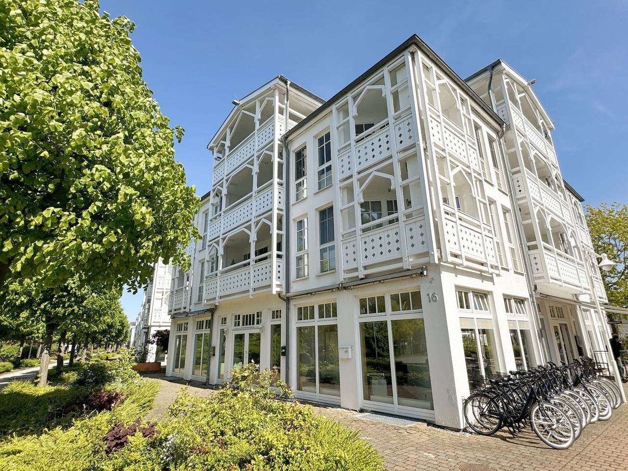 Ganze Ferienwohnung, F: Seepark Sellin - Haus Südperd Whg 721 Südostbalkon - Haus Südperd Whg 721 mit Südostbalkon in Sellin, Rügen