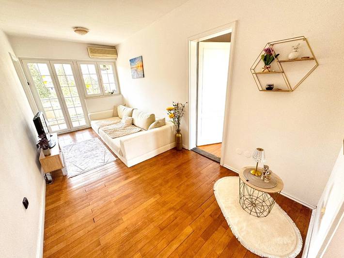 Gîte pour 6 personnes, avec balcon/terrasse à Budva - 4