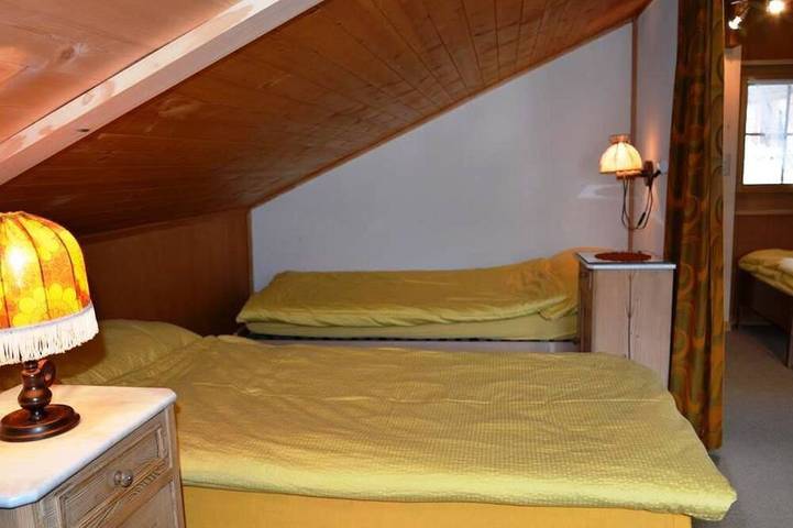 Ganze Wohnung, Marmotte, Chalet Appartement/Fewo, Dusche, Wc 4-Bettwohnung in Lauenen b. Gstaad, Lauenen