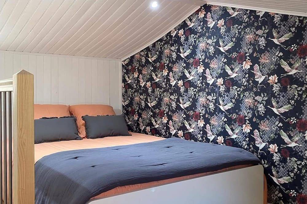 The House of Evahlia in Creissels, Parc naturel régional des Grands Causses