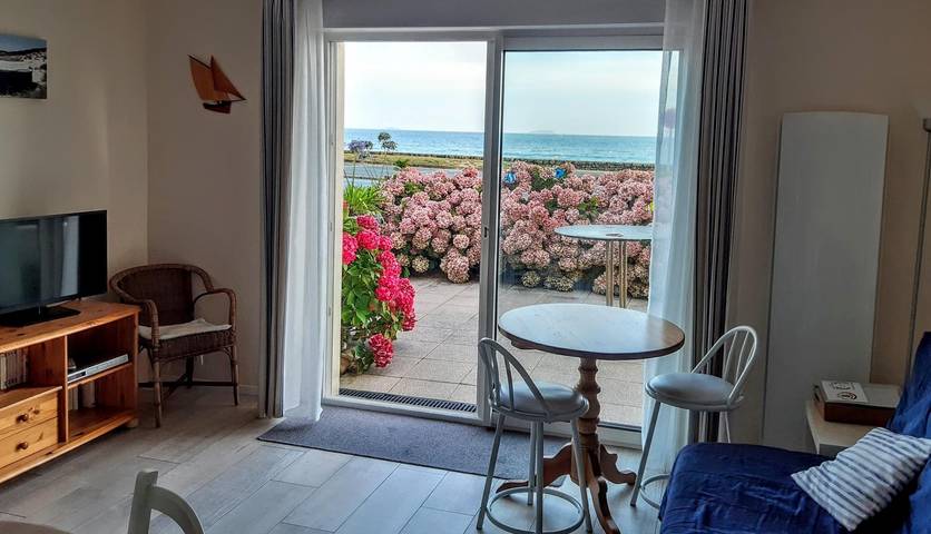 Gîte für 2 Personen, mit Terrasse in Côtes-d'Armor - 2