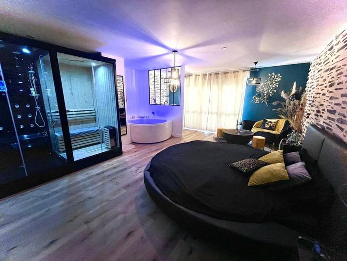 Ferienwohnung für 2 Personen, mit Whirlpool und Terrasse sowie Sauna
