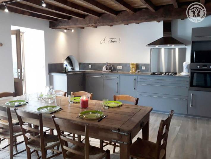Gîte pour 6 personnes, avec Balcon ainsi que Terrasse et Jardin