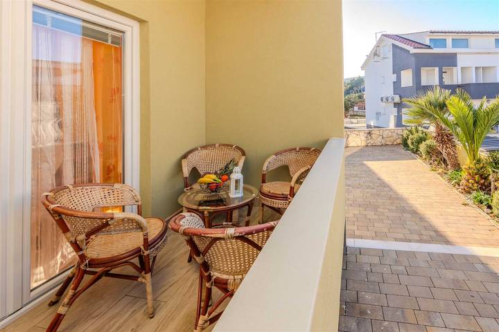 Ferienwohnung für 4 Personen, mit Balkon/Terrasse und Terrasse, kinderfreundlich - 1
