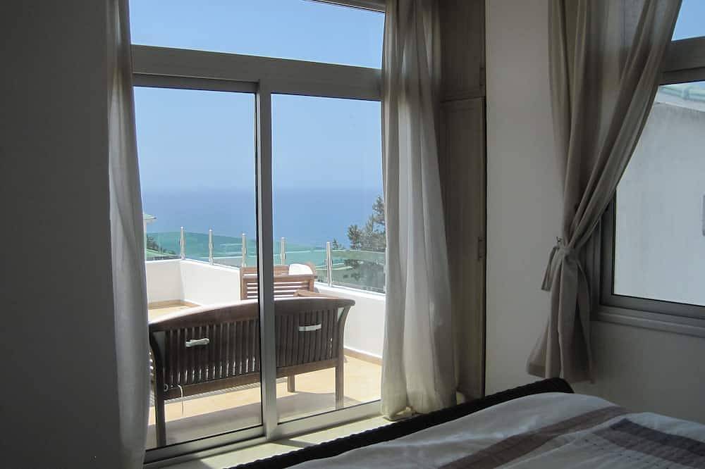 Village Location with Stunning Sea/Pool Views- 3 minutes walk from restaurants in Northern Cyprus