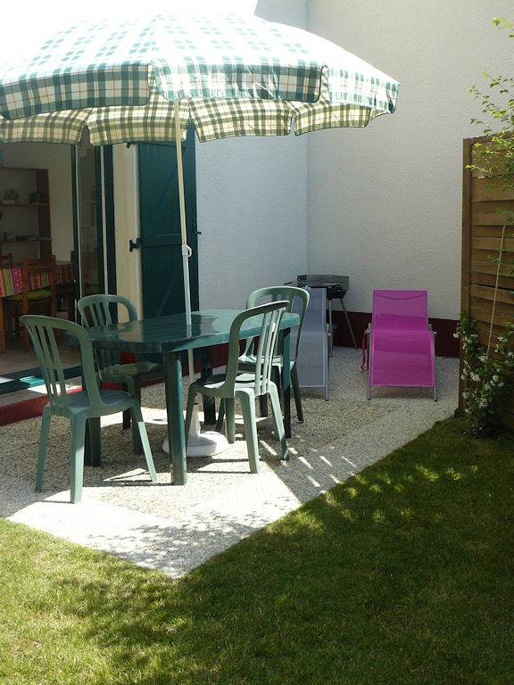 Gîte pour 5 personnes, avec jardin ainsi que terrasse et piscine à Clohars-Carnoët - 2