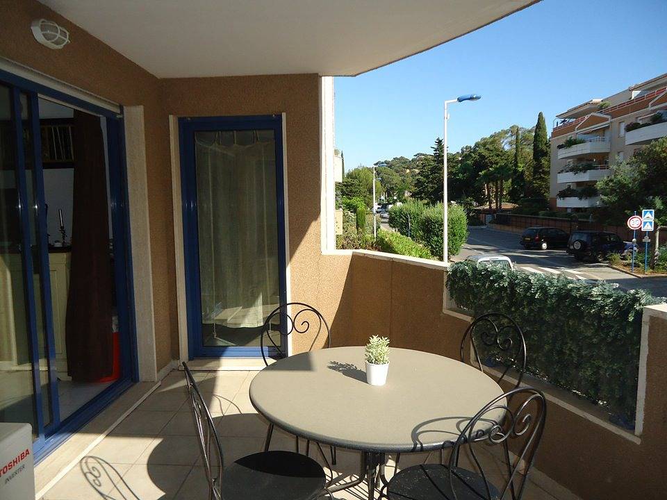 Apartamento vacacional entero, Joli 2 pièces climatisé avec terrasse in Cavalaire-sur-Mer, Parque nacional Port-Cros