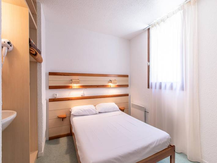 Gîte pour 8 personnes, avec Terrasse et Piscine à Guillaumes - 4