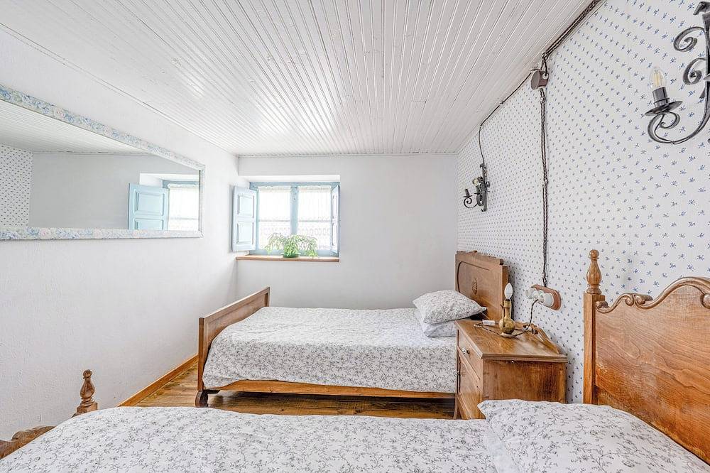 Cozy cottage in Cabrales 10 minutes from the Bulnes funicular in Puertas, Cabrales