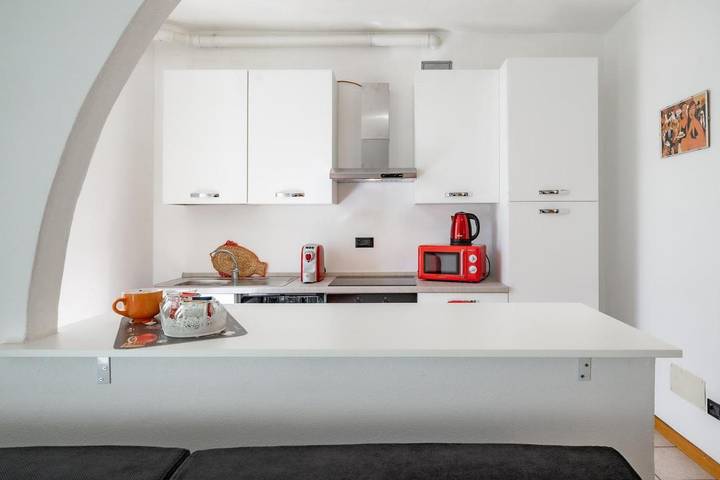 Maison d’hôte pour 3 personnes, avec terrasse à Mandello del Lario - 2