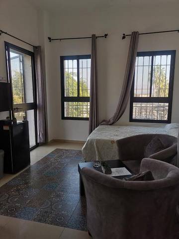 Gîte pour 2 personnes, avec vue sur le lac ainsi que vue et jardin à Tibériade