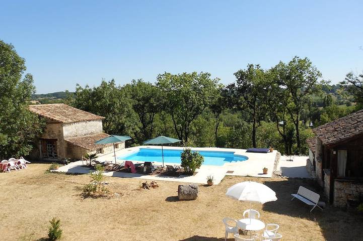 Gîte pour 6 personnes, avec Terrasse et Jardin