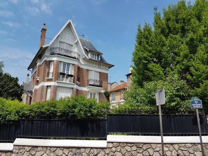 B&B für 3 Personen, mit Balkon und Terrasse sowie Garten und Ausblick in Paris