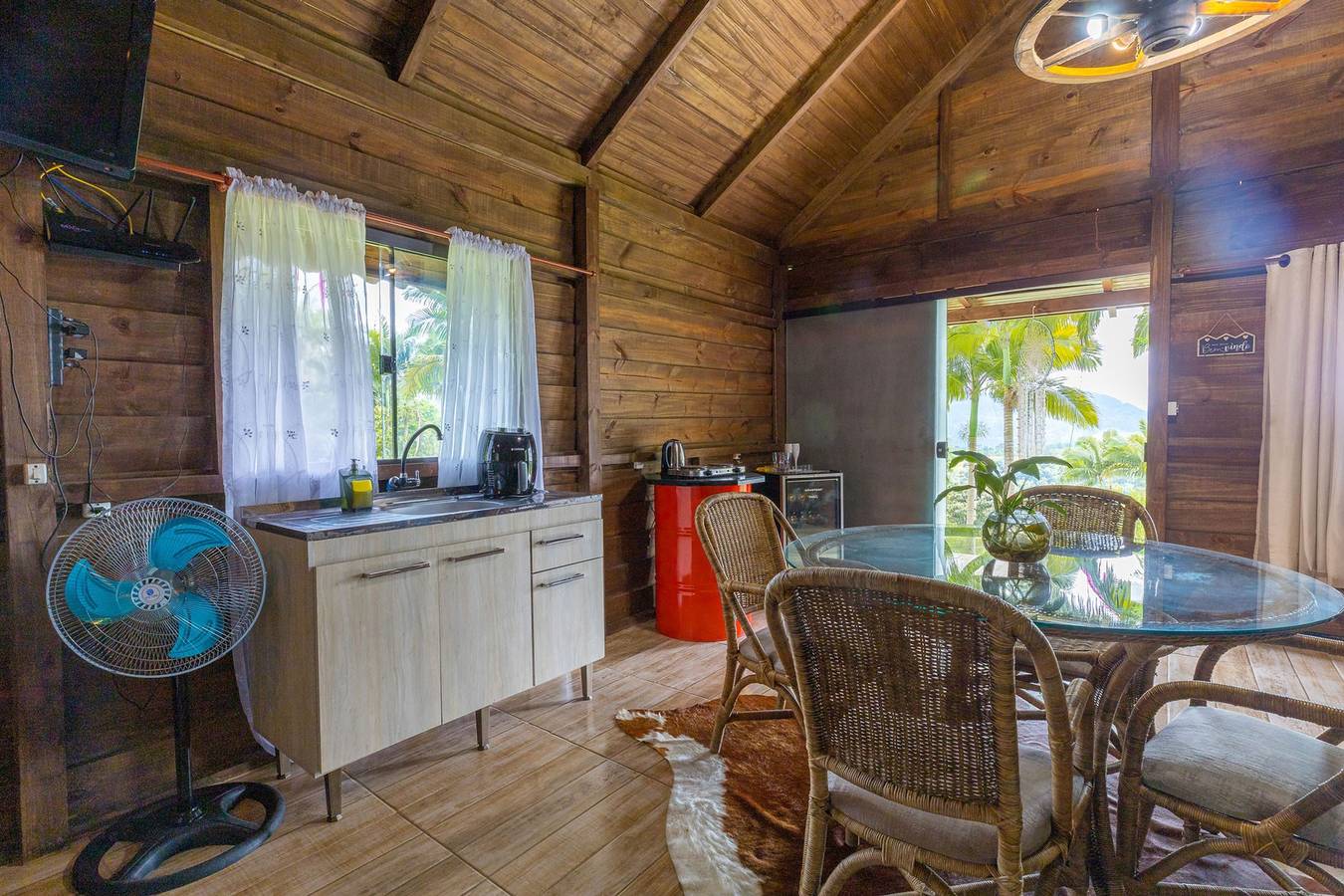 Chalé com Wi-Fi, vista p o lago em meio a natureza in Rio do Sul, Santa Catarina