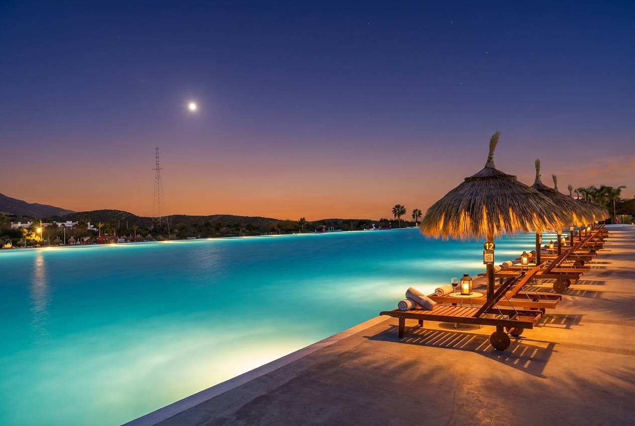 Apartamento entero, Apartamento de vacaciones para 4 personas con jardín in Sierra (Casares), Casares