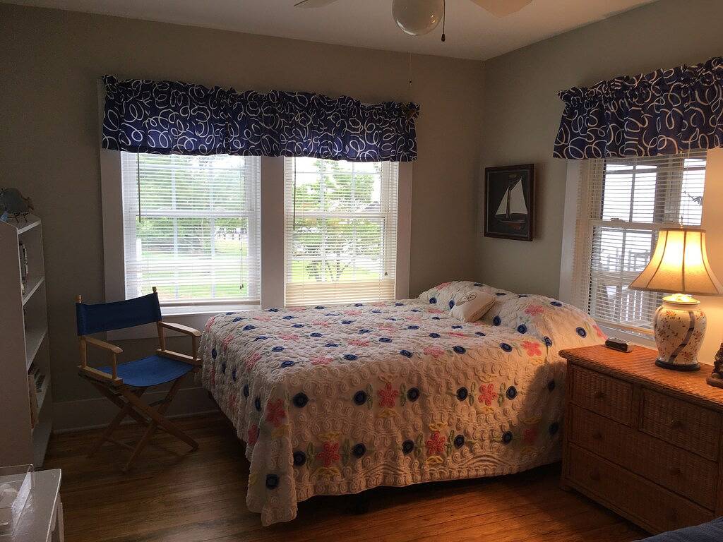 Haus am Wasser mit Pier am Albemarle Beach in Washington County (NC)