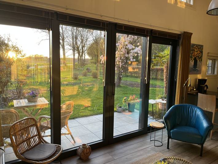 Modernes Scheunenhaus für 4 Personen mit großem Garten und ländlichem Blick in Drenthe in Eext, Drenthe