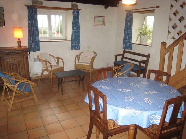 Gîte pour 4 personnes, avec jardin à Réville - 2