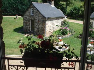 Chambre d’hôte pour 2 personnes, avec jardin et vue à Lassay-les-Châteaux