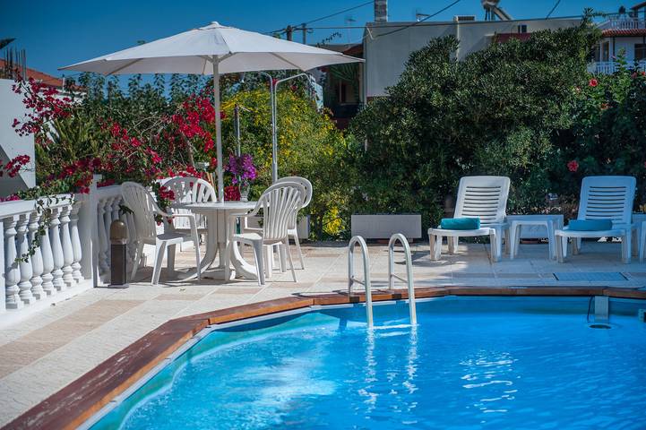 Gîte pour 6 personnes, avec jardin à La Canée - 3