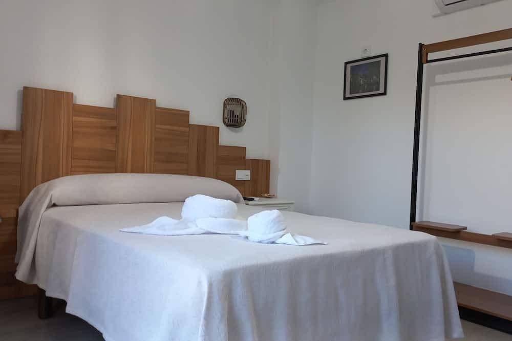 Entire apartment, Casa Abeancos Apartamento en el Camino de Santiago-melide in Melide, La Coruña Province