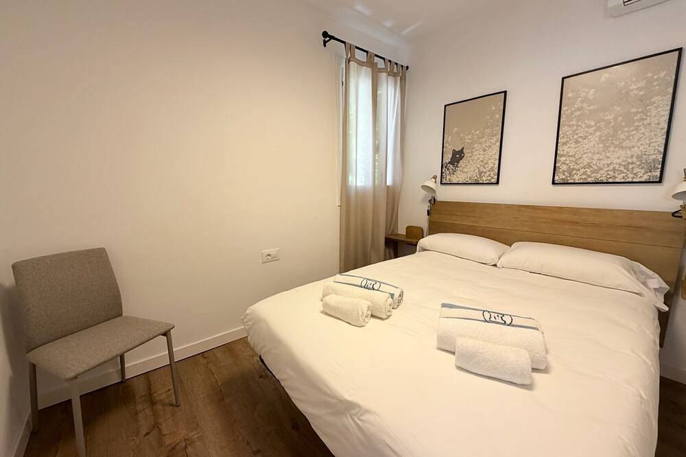 Entire apartment, Can Andreu I apartment a stone's throw from the be in Cala Galdana, Ferreries