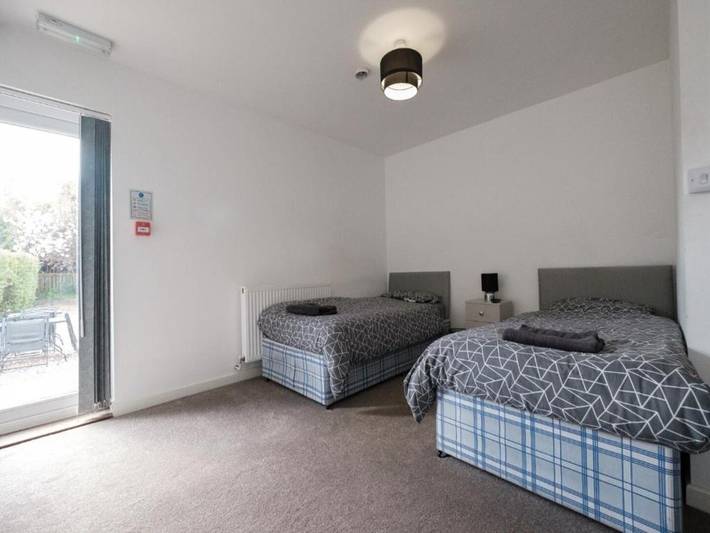 Hôtel pour 3 personnes, avec jardin, adapté aux familles - 1