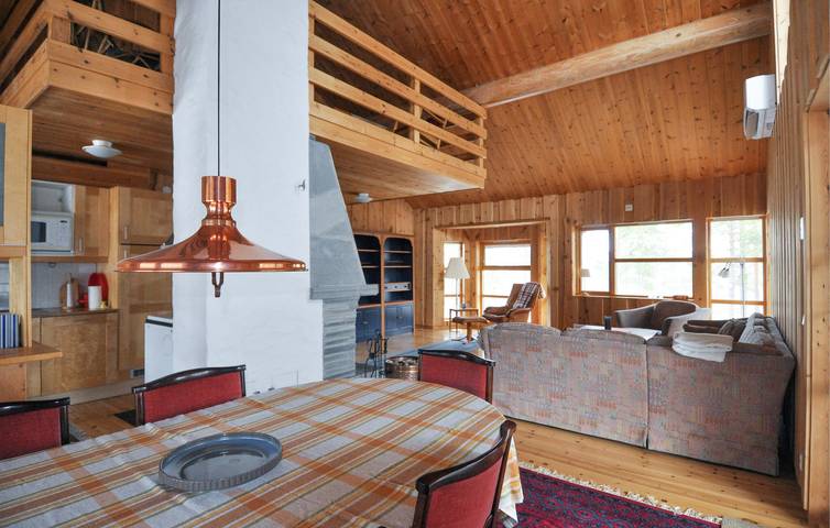 Ferienhaus für 7 Personen mit Terrasse in Eda