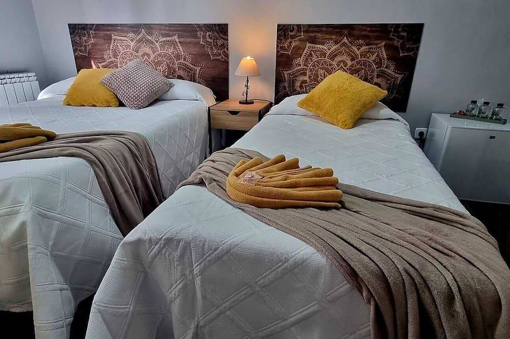 Appartement entier, The Dream Of Quixote. Triple Room Cm+Single Bed in Alcalá de Henares, Communaute de Madrid