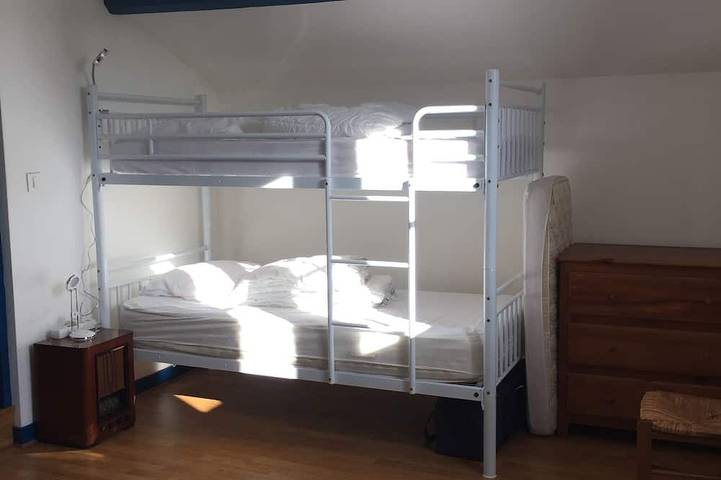 Location de vacances pour 10 personnes, avec jardin, animaux acceptés dans Plage des Sables-Vignier - 4