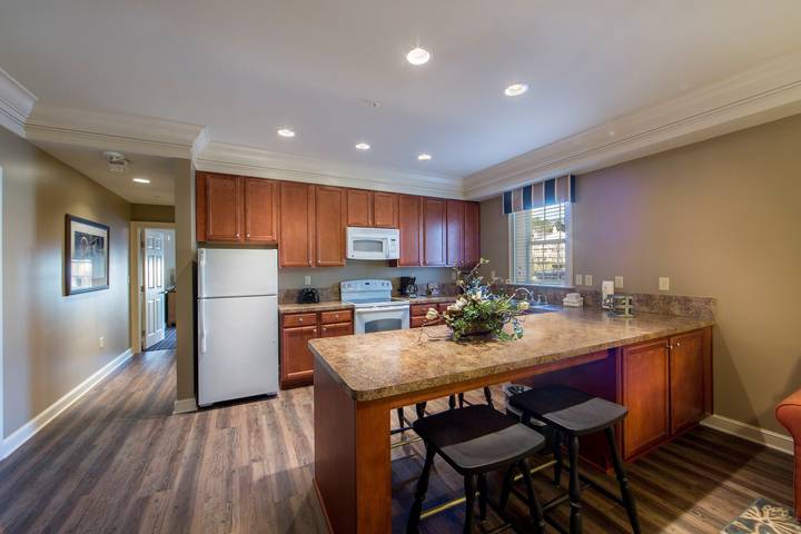 Vacation home for 4 people, with pool in Virginia