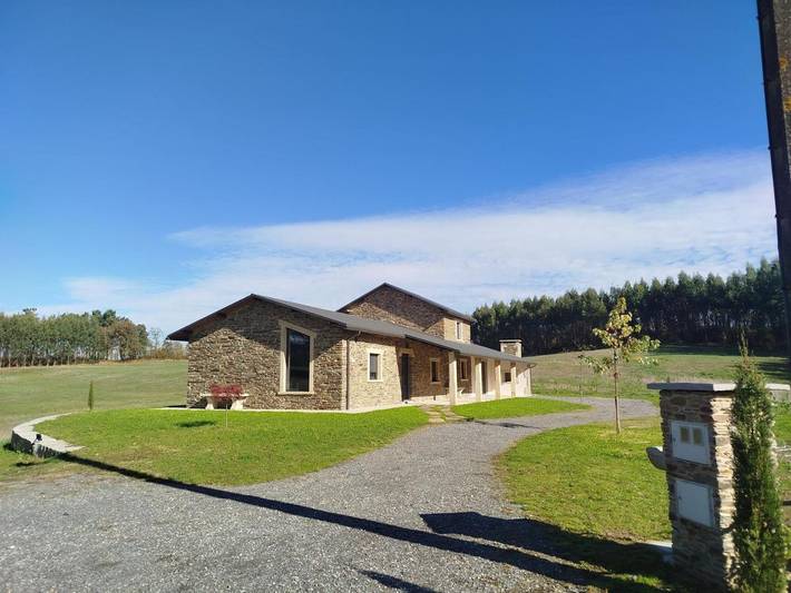 Casa de vacaciones para 6 personas, con Jacuzzi y Terraza además de Jardín y Vistas en Provincia de Lugo - 2