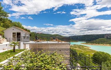 Ferienhaus für 8 Personen, mit Garten und Sauna sowie Whirlpool an der Makarska Riviera