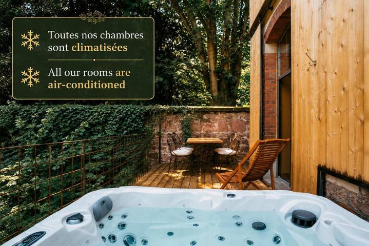 Location de vacances pour 2 personnes, avec Jacuzzi ainsi que Terrasse et Piscine à Guebwiller